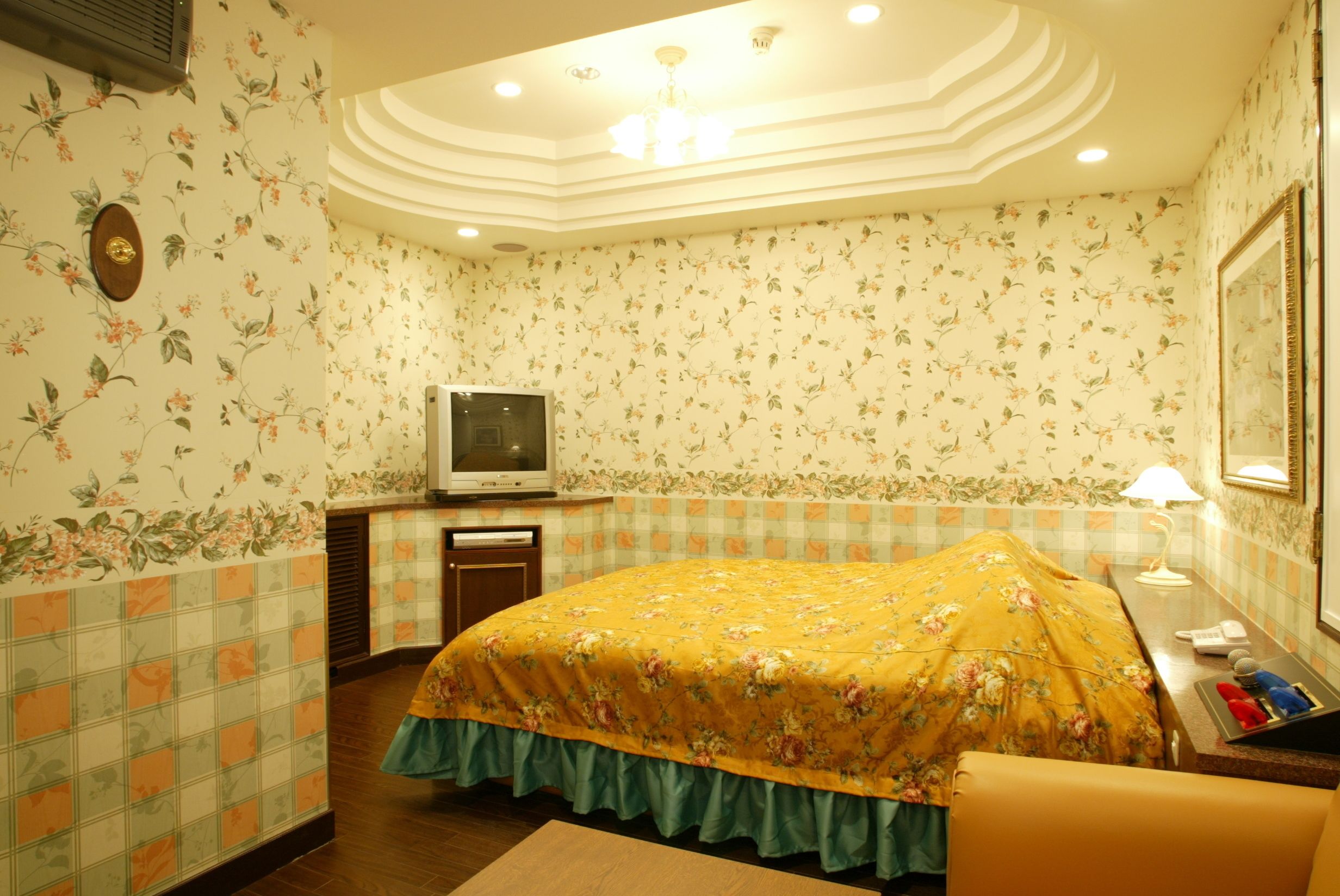 individually decorated, individually furnished, free wifi