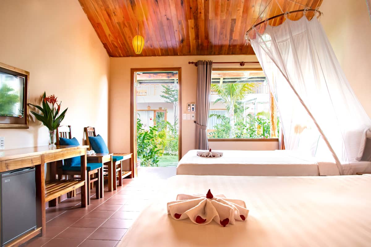 Bungalow Familial, non-fumeurs, côté cour intérieure | Vue de la chambre