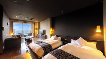 Superior Double Room with Open Air Bath, Annex (Tsukinoso), Non Smoking | Down comforters, in-room safe, laptop workspace, free WiFi