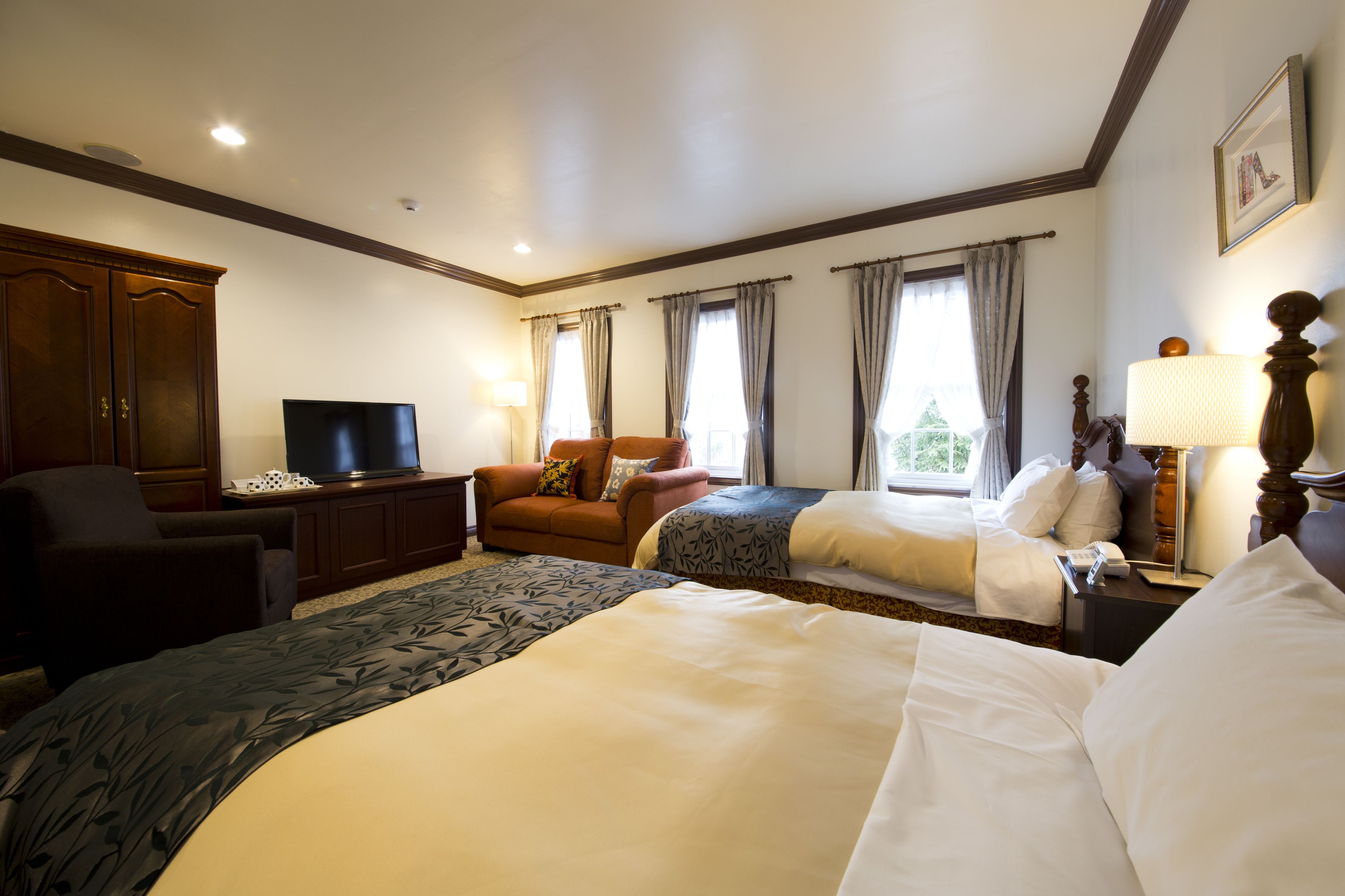 second floor, standard twin room, non smoking (adults [13 years and older] only) | down duvets, in-room safe, free wifi, bed sheets