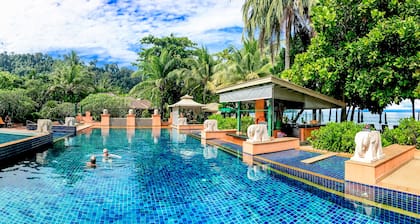 Baan Khaolak Beach Resort