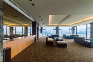 Lobby lounge - Hagi Kanko Hotel (Hagi)