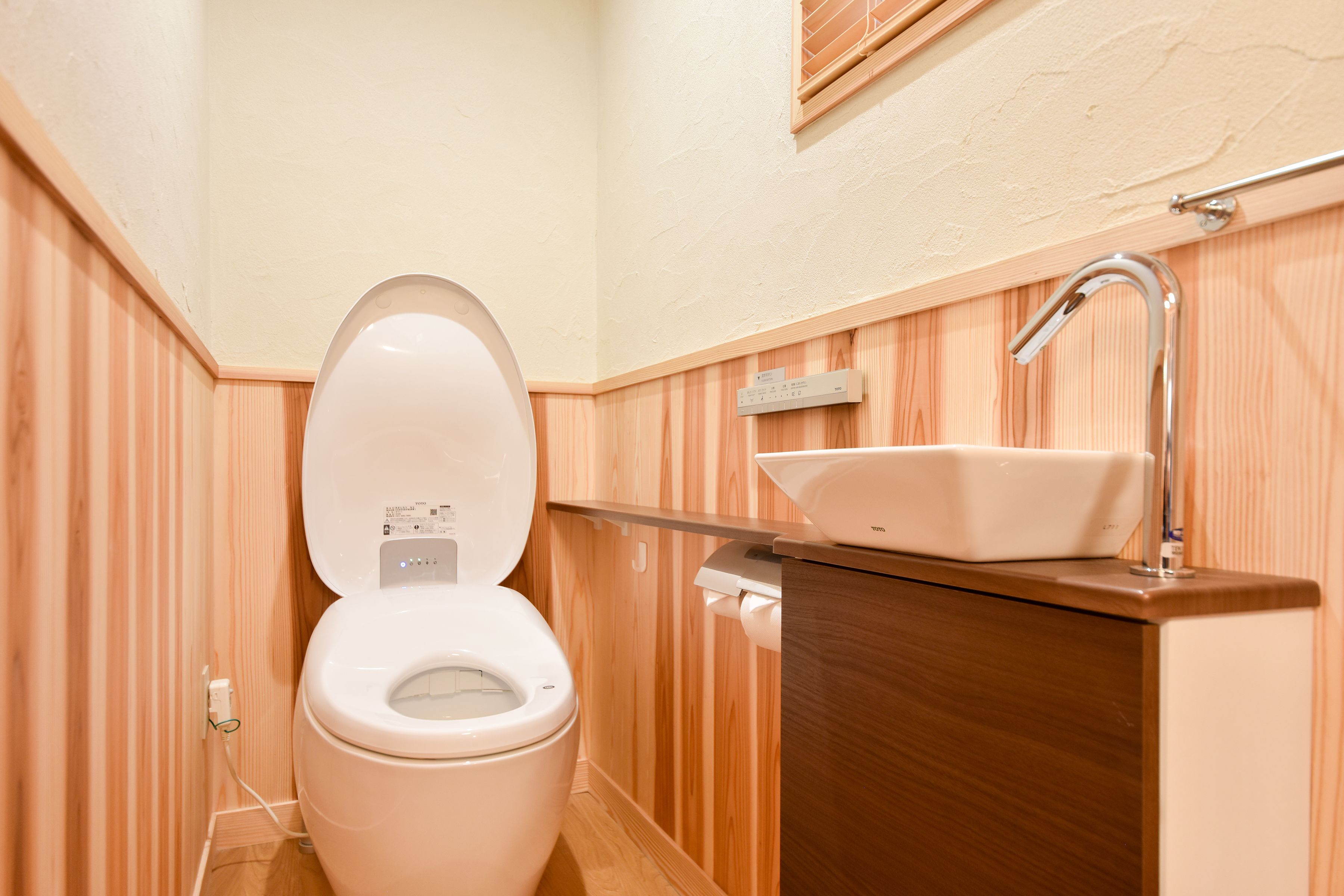 executive villa, 2 bedrooms, non smoking | minibar, in-room safe, individually decorated, desk