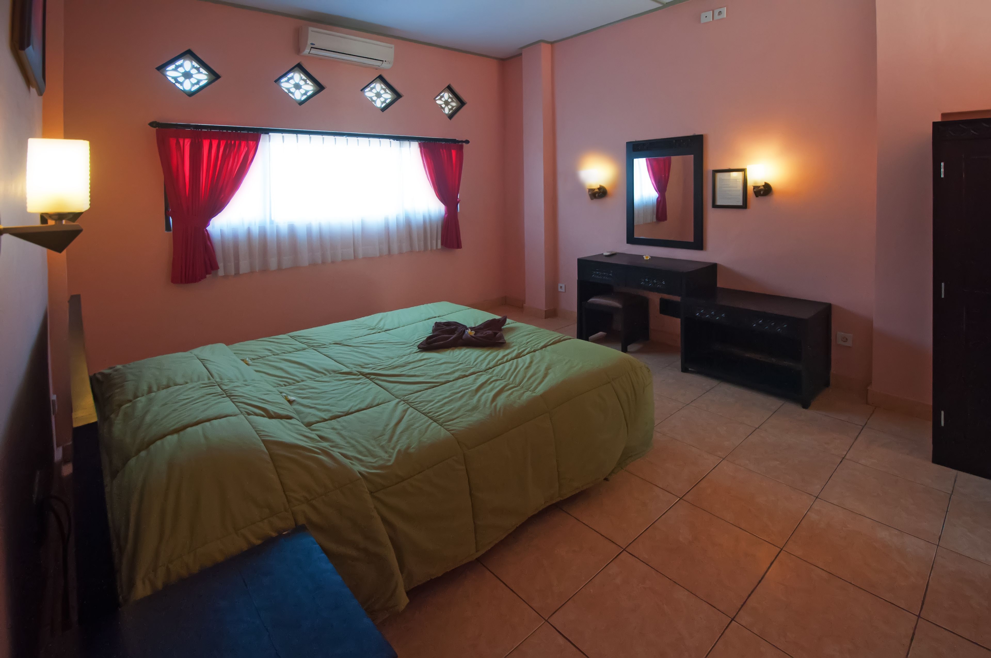 Foto - Pesona Beach Inn