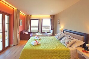 Junior Suite, Lake View