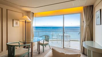 Suite with Mt. Fuji and Ocean View | Living area | 24-inch flat-screen TV with digital channels, TV