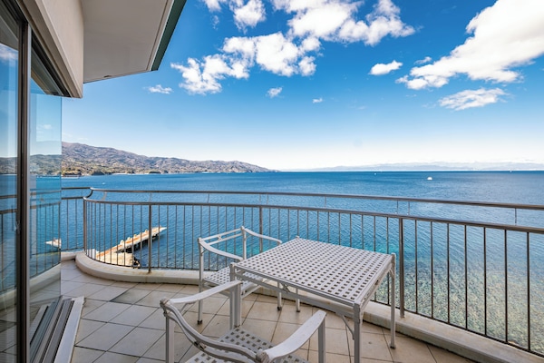 Suite with Mt. Fuji and Ocean View | View from room