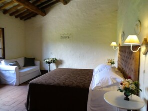 View from room - Podere Pievina Delle Corti (Sinalunga)