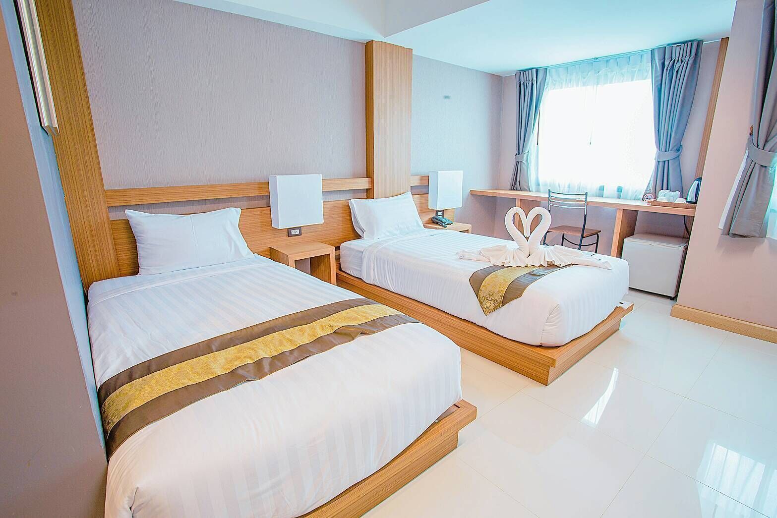 Minibar, free WiFi, wheelchair access
