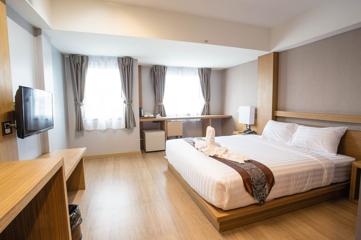 Standaard kamer, 1 tweepersoonsbed | Een minibar, gratis wifi, rolstoeltoegankelijk