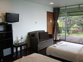 Blackout curtains, free WiFi, bed sheets