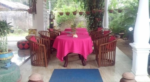 Rock Cascade Homestay