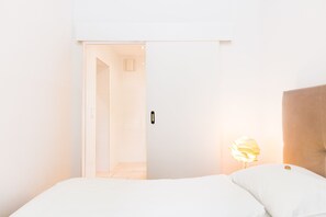 Suite (Opal 17, Cleaning Fee Included) | 1 Schlafzimmer, individuell dekoriert, individuell eingerichtet