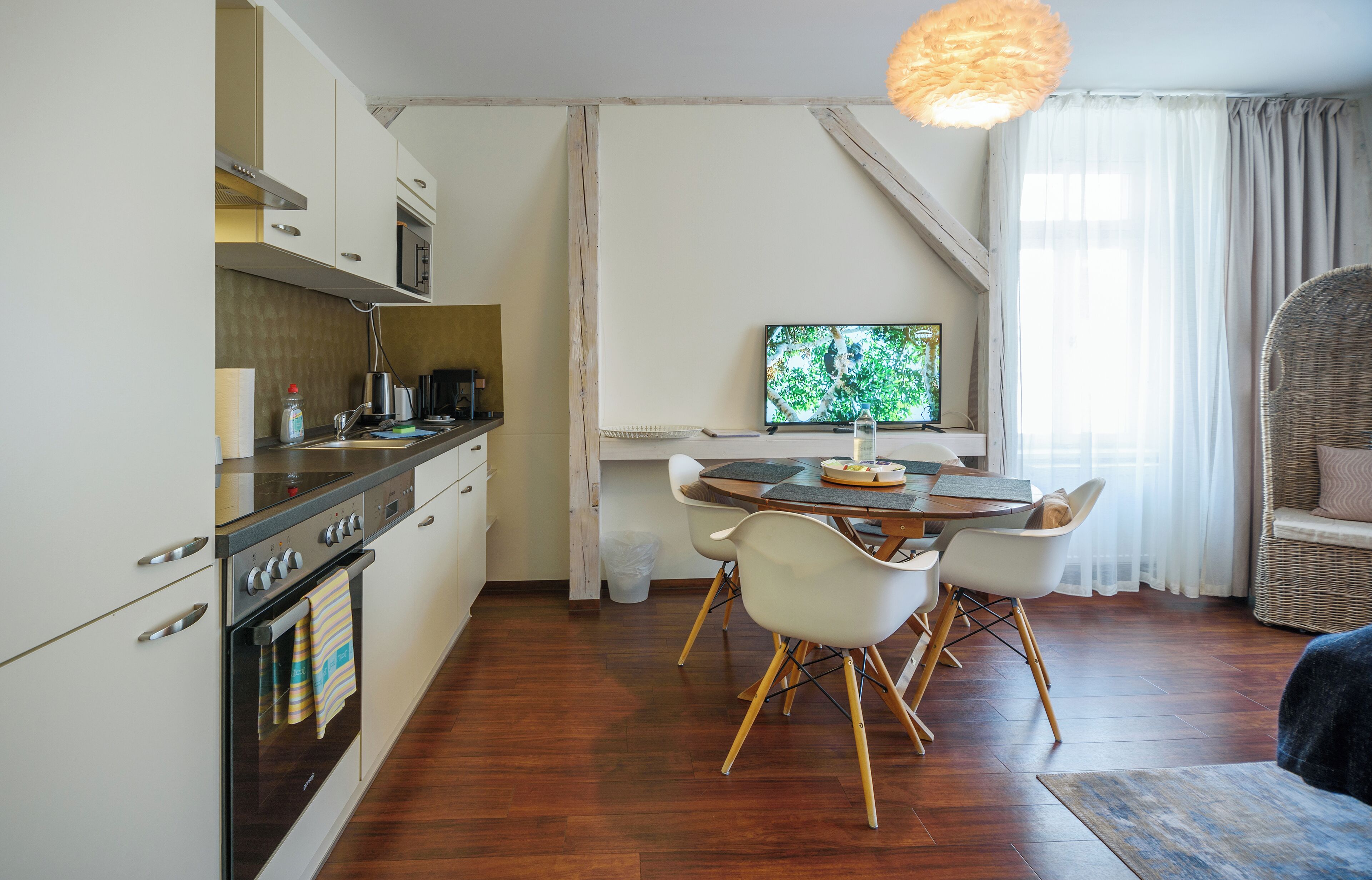 Appartamento | Cucina privata | Frigorifero, microonde, piano cottura, lavastoviglie