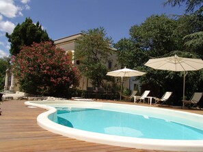Seasonal outdoor pool