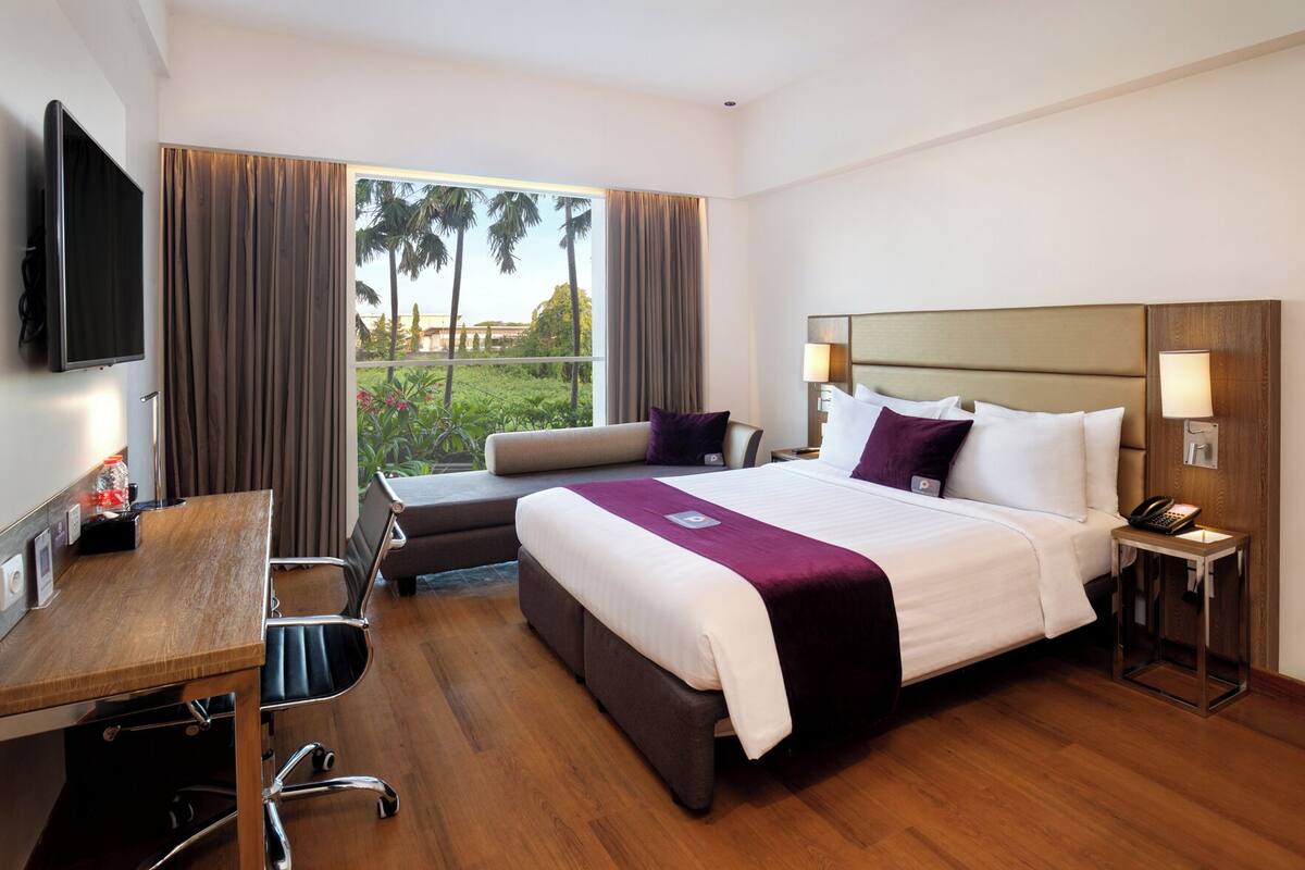 Coffres-forts dans les chambres, bureau, rideaux occultants