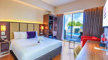 Classic Pool Access | 1 bedroom, in-room safe, desk, blackout curtains