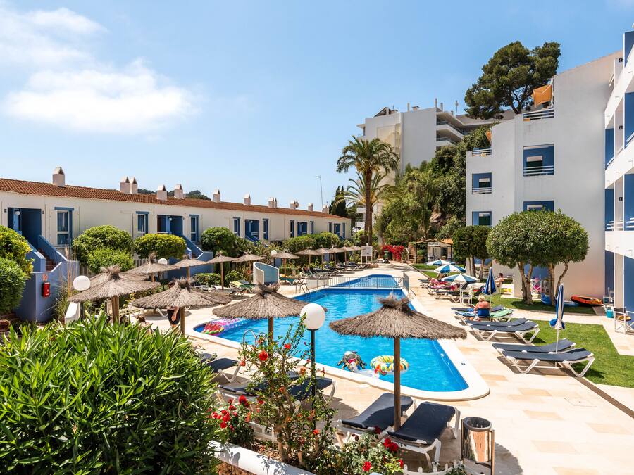 Seasonal outdoor pool, pool umbrellas, pool loungers