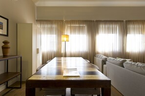 LED TV - RVA Porto Central Flats (Porto)