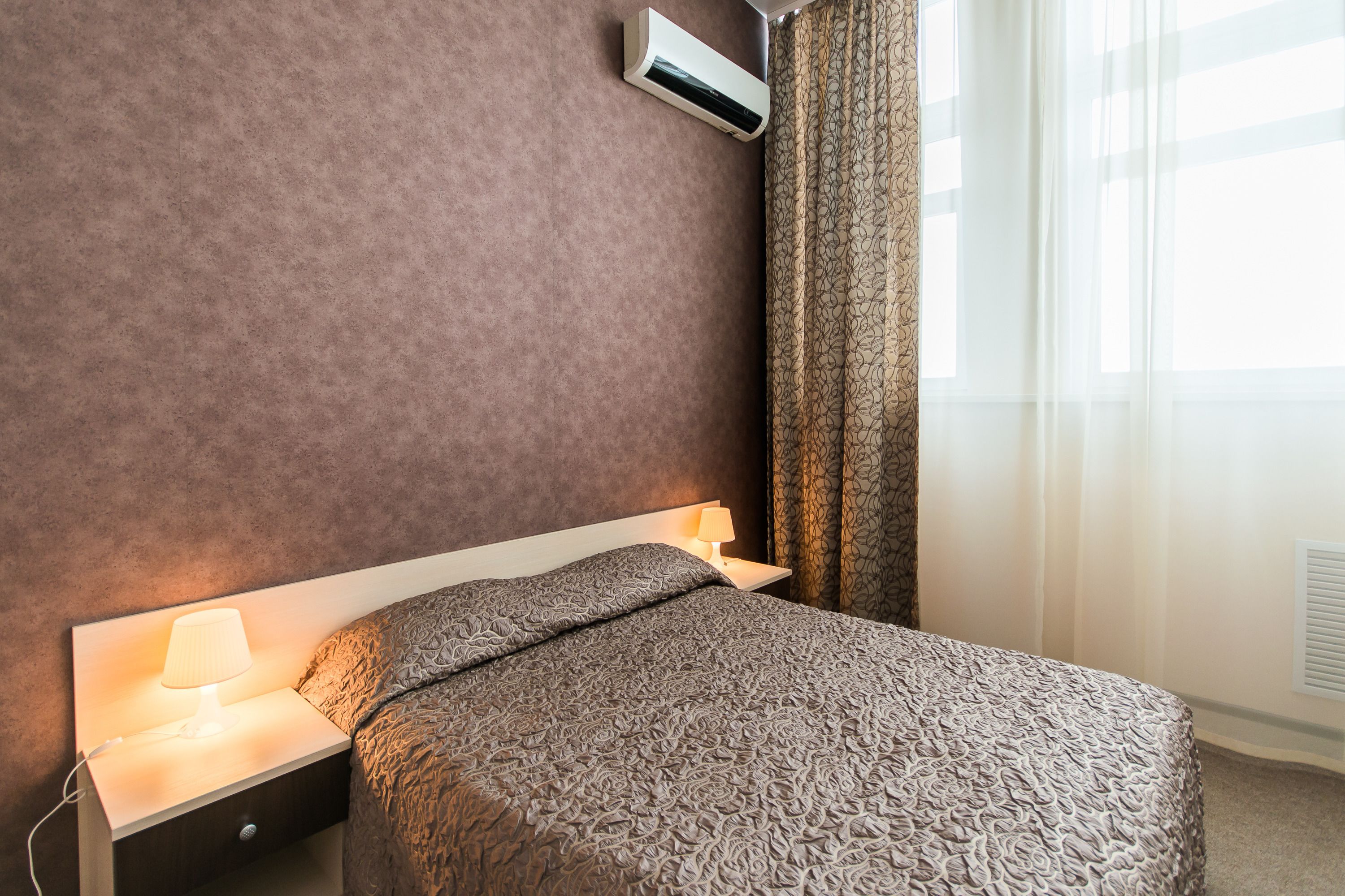 Economy Double Room | Minibar, soundproofing, iron/ironing board, free WiFi