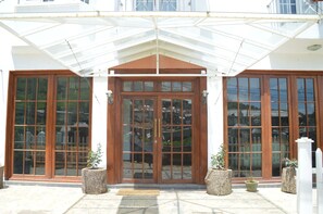 Ingresso della struttura