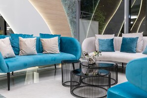 Lobby sitting area - Sentido Hotel Neptun Beach - All inclusive (Sunny Beach)