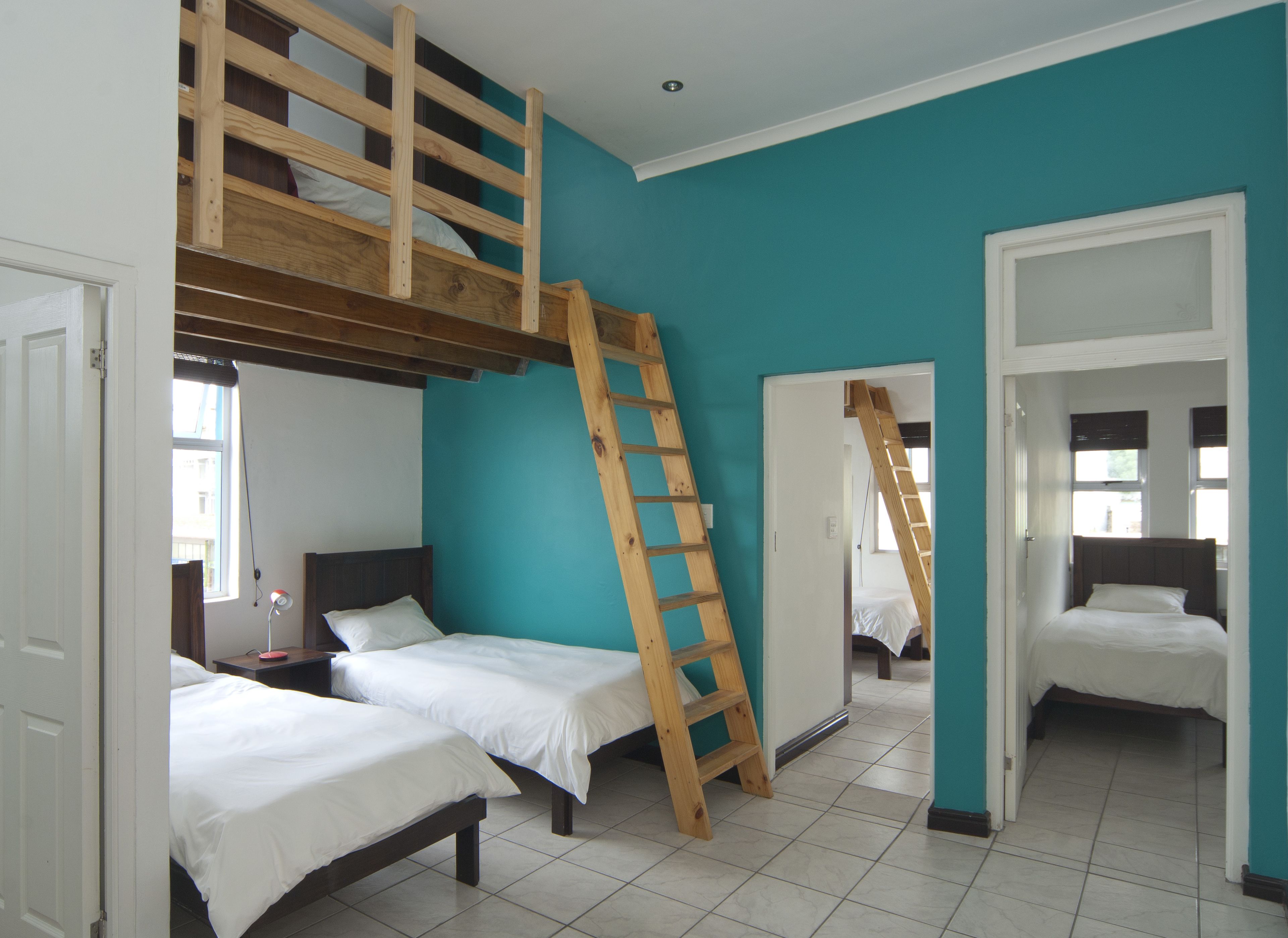 Dortoir Partagé Deluxe (Mixed - 5 Bed)