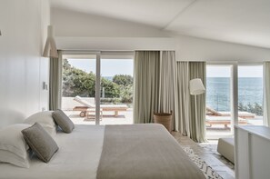 奢華別墅, 4 間臥室, 私人泳池, 海景 | 高級寢具、迷你吧、房內夾萬、書桌