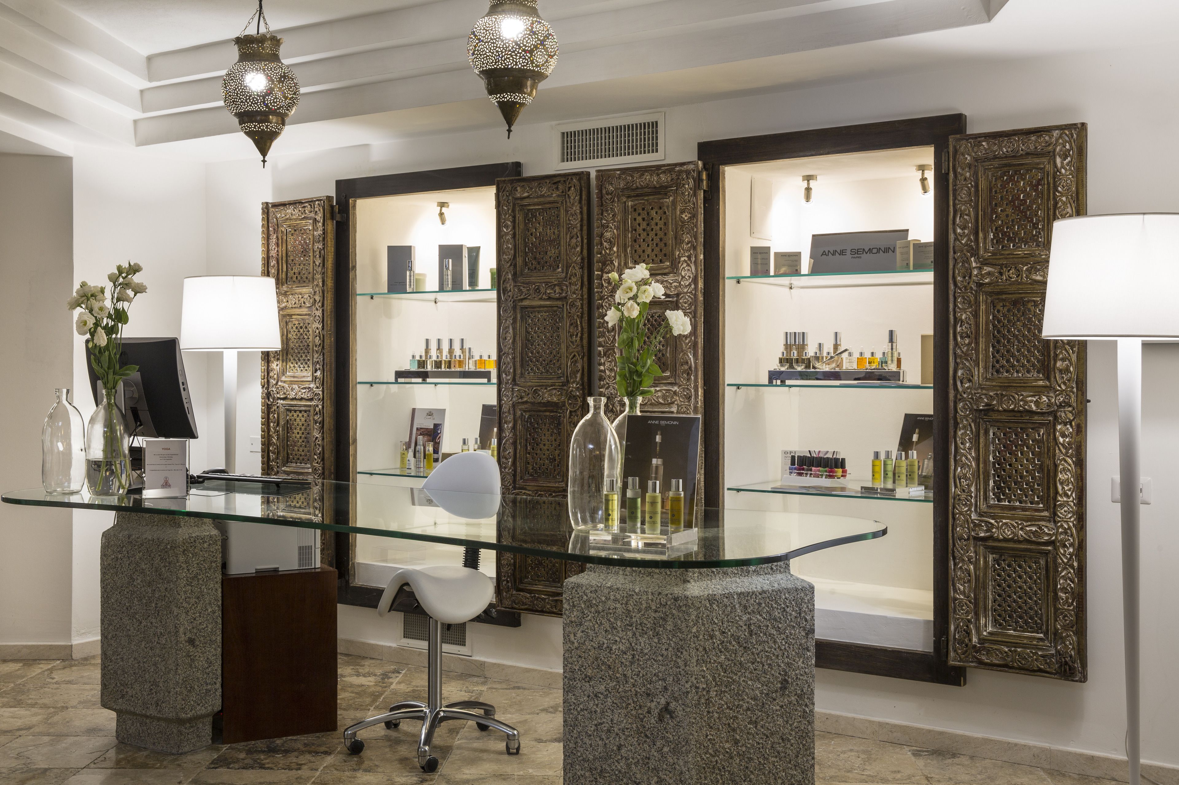 sauna, steam room, turkish bath/hammam, body treatments, body wraps