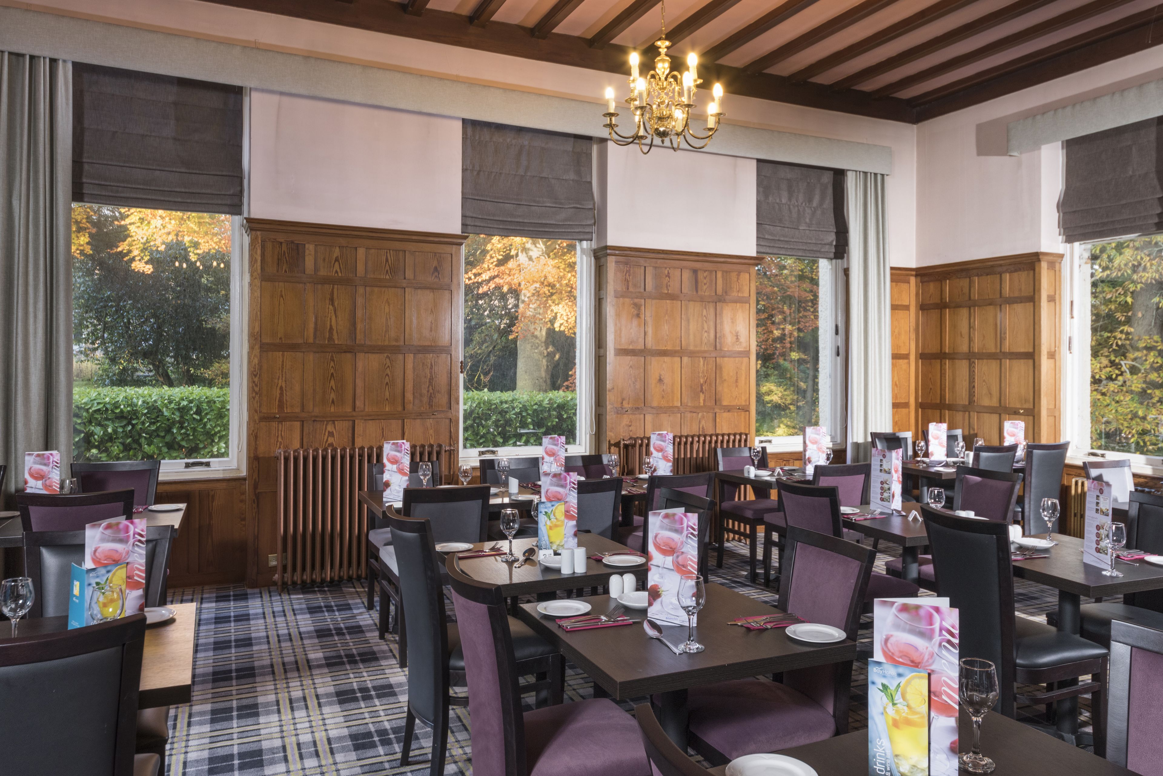 Daily buffet breakfast (GBP 12.0 per person)