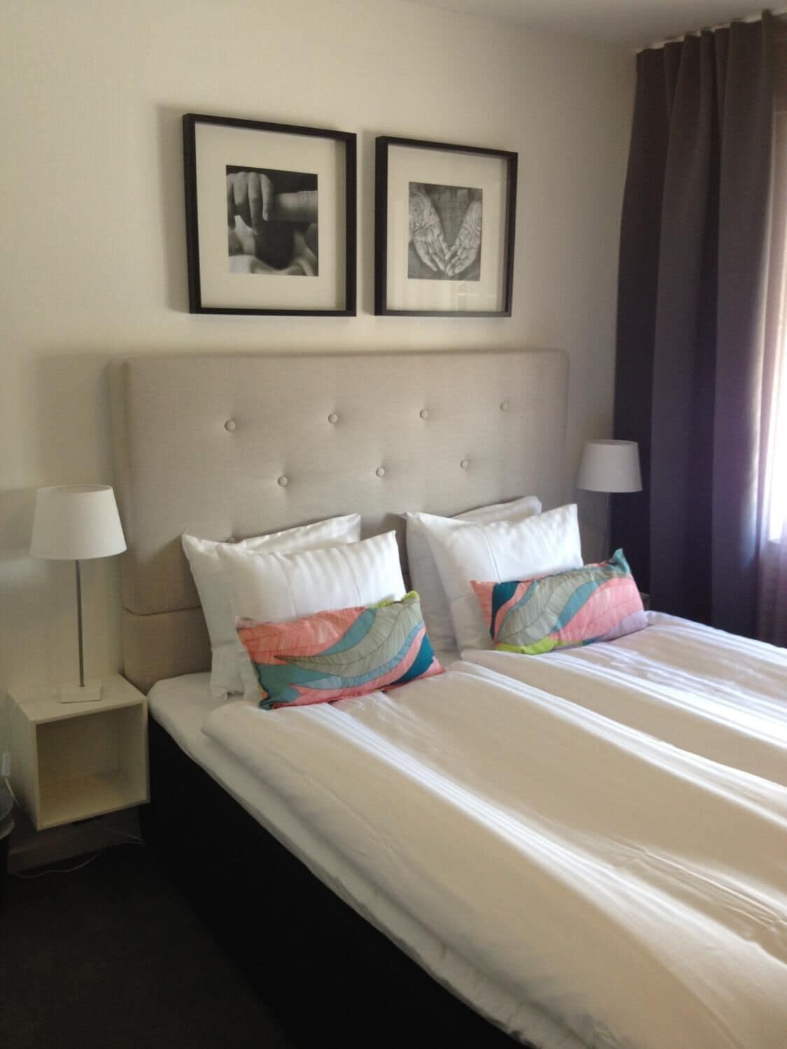 standard twin room | soundproofing, free cots/infant beds, free wifi, bed sheets