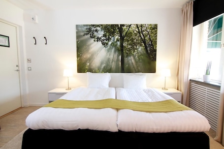 Standard Twin Room. Hotell Tinget