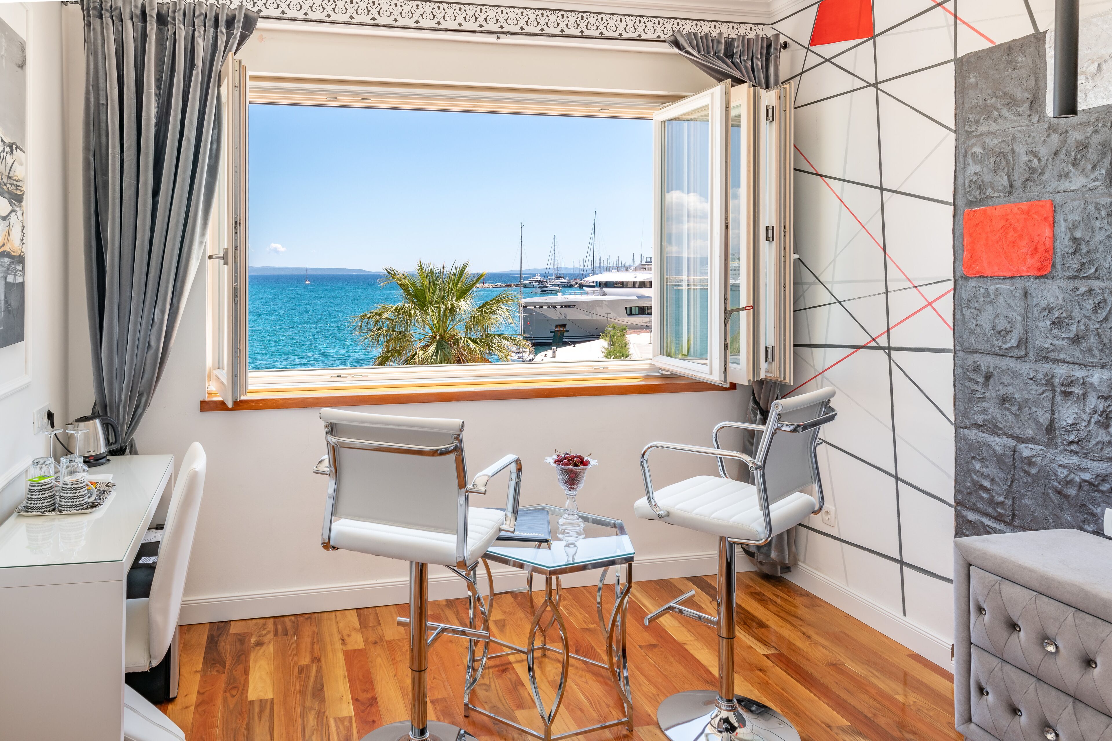 Luxury With Sea View