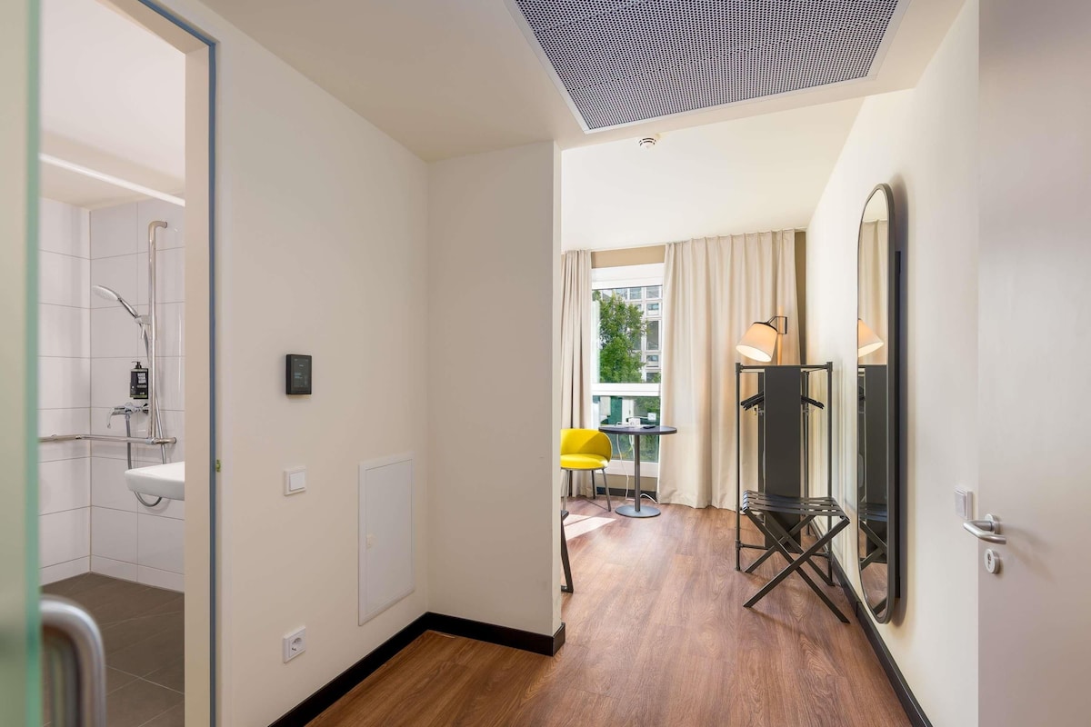 Standard Room, 1 Double Bed, Accessible