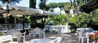Hotel Anna