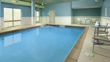 Una piscina techada