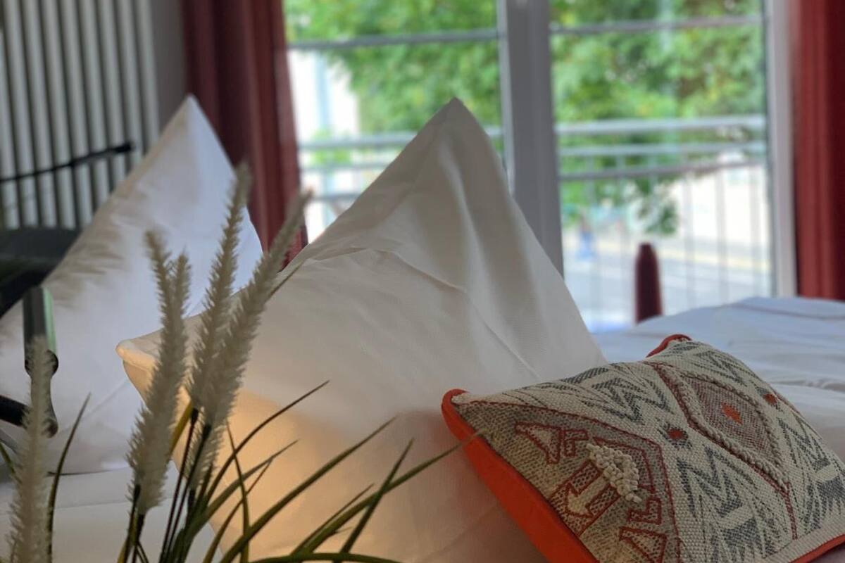 1 bedroom, minibar, individually decorated, individually furnished