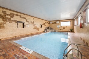 Indoor pool - Marine Hotel (Llandudno)