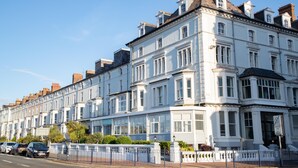 Unclassified image, 3 of 52, button - Marine Hotel (Llandudno)