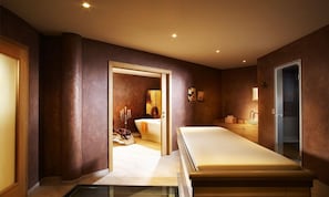 Soins du corps, enveloppements, exfoliation, soins du visage