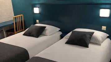 ์ฑ
์, ๋ฐฉ์ ์ค๋น, ๋ฌด๋ฃ ์ ์์ฉ ์นจ๋, ๊ฐ์ด ์นจ๋