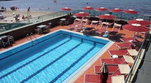 Vivas Hotel