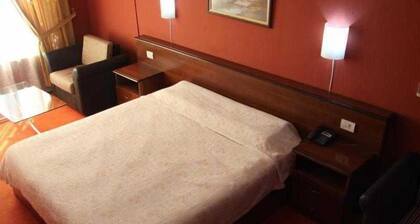 Vivas Hotel