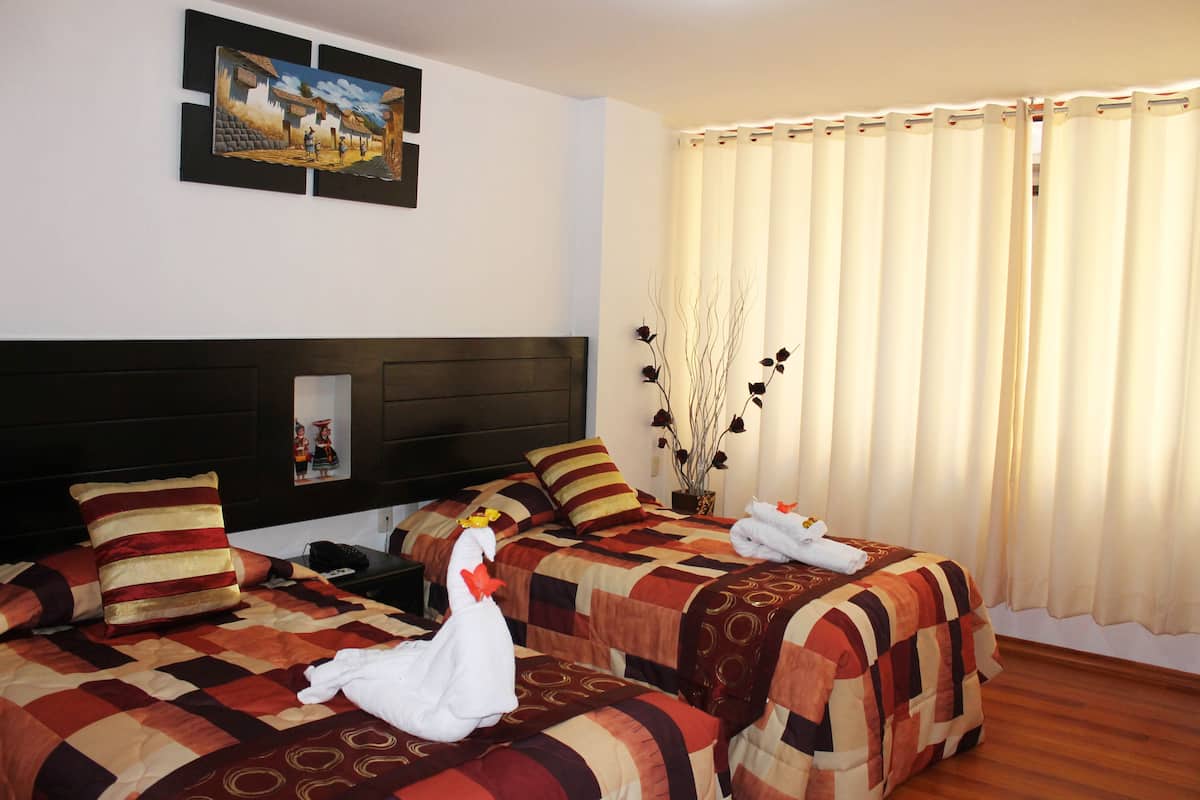 Habitación con 2 camas individuales, 2 camas individuales, baño privado | Wifi gratis