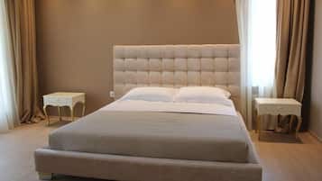 Minibar dan kedap suara