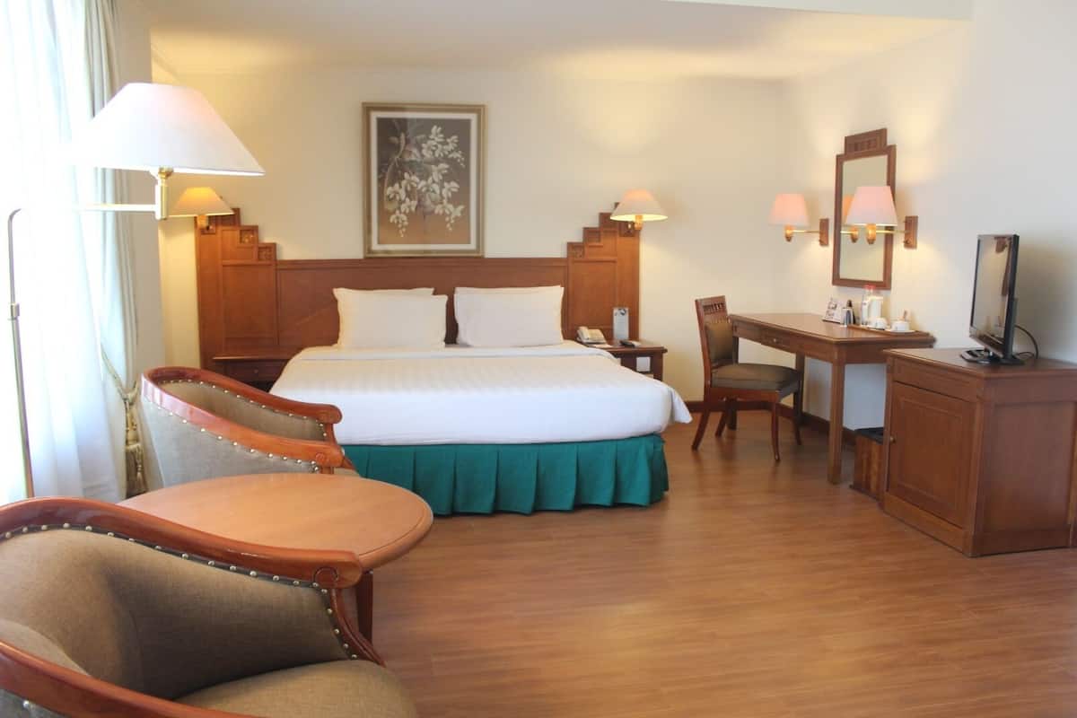 Ropa de cama de alta calidad y minibar con artículos gratuitos