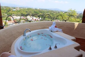 Jetted tub - Forrest Hotel & SPA (Cuernavaca)