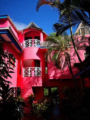Unclassified image, 2 of 21, button - Cabañas El Encanto (Providencia)