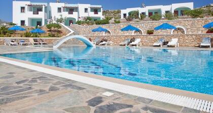 Golden Sun Apartments