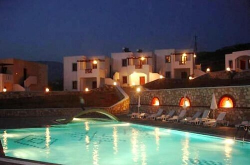 Golden Sun Apartments